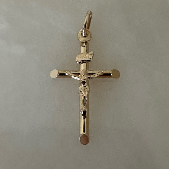 14k Solid Gold Crucifix - Picture 12 of 16
